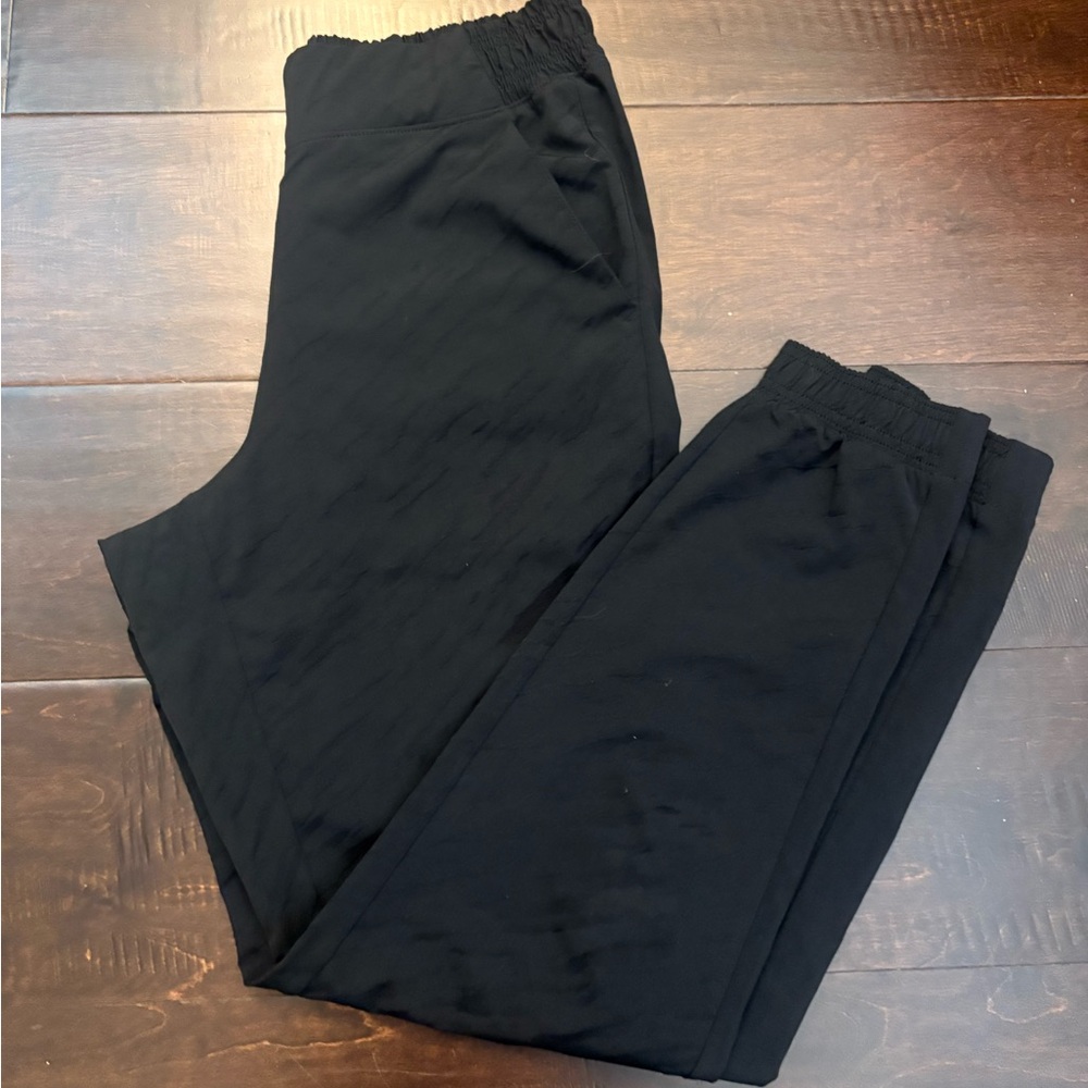 Athleta Brooklyn joggers size 6 Black
